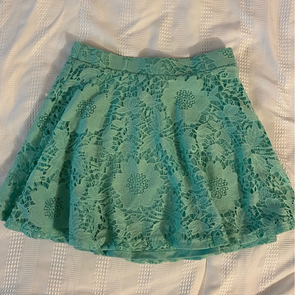 Girls Aeropostale Lace Skirt